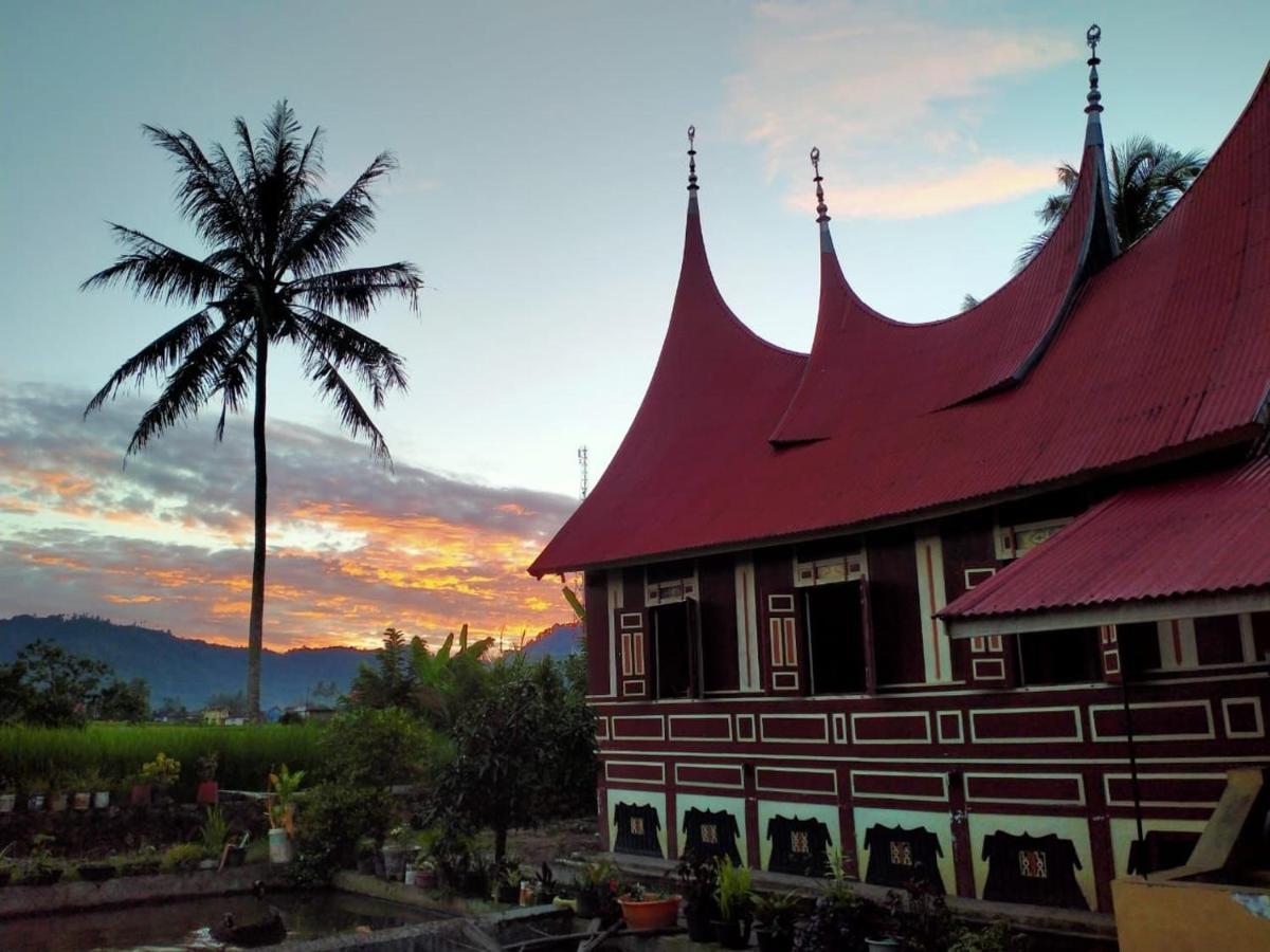Rumah Gadang Tokama, Simarasok Baso Exterior foto
